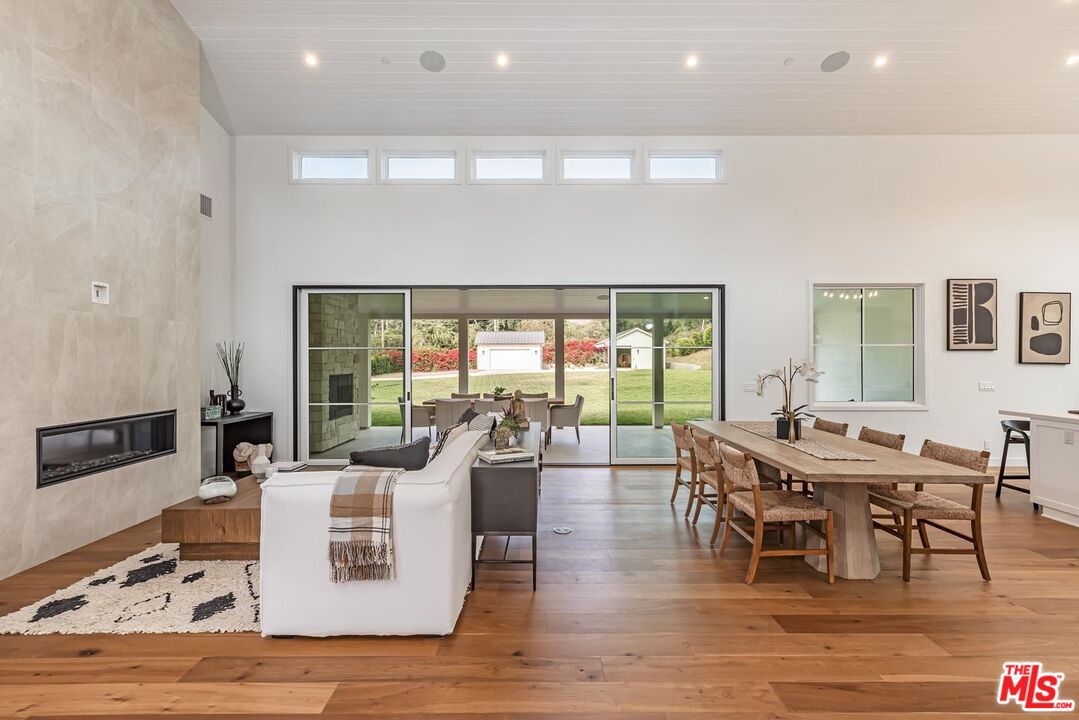 5916 Bonsall Dr, Malibu