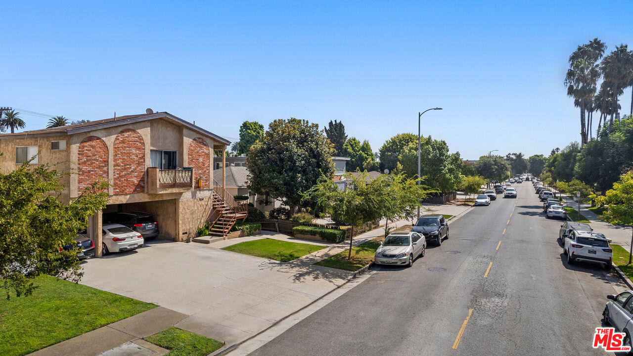 3854 Inglewood Blvd