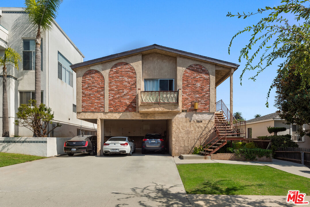 3854 Inglewood Blvd