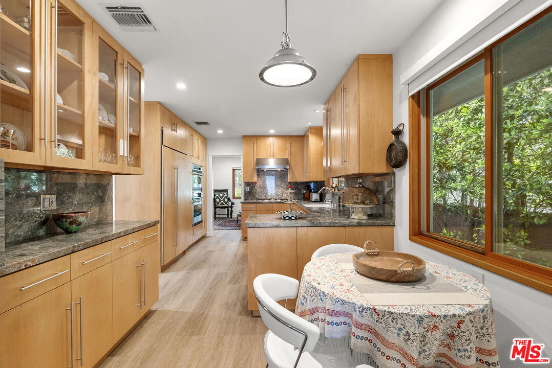 748 24th St, Santa Monica