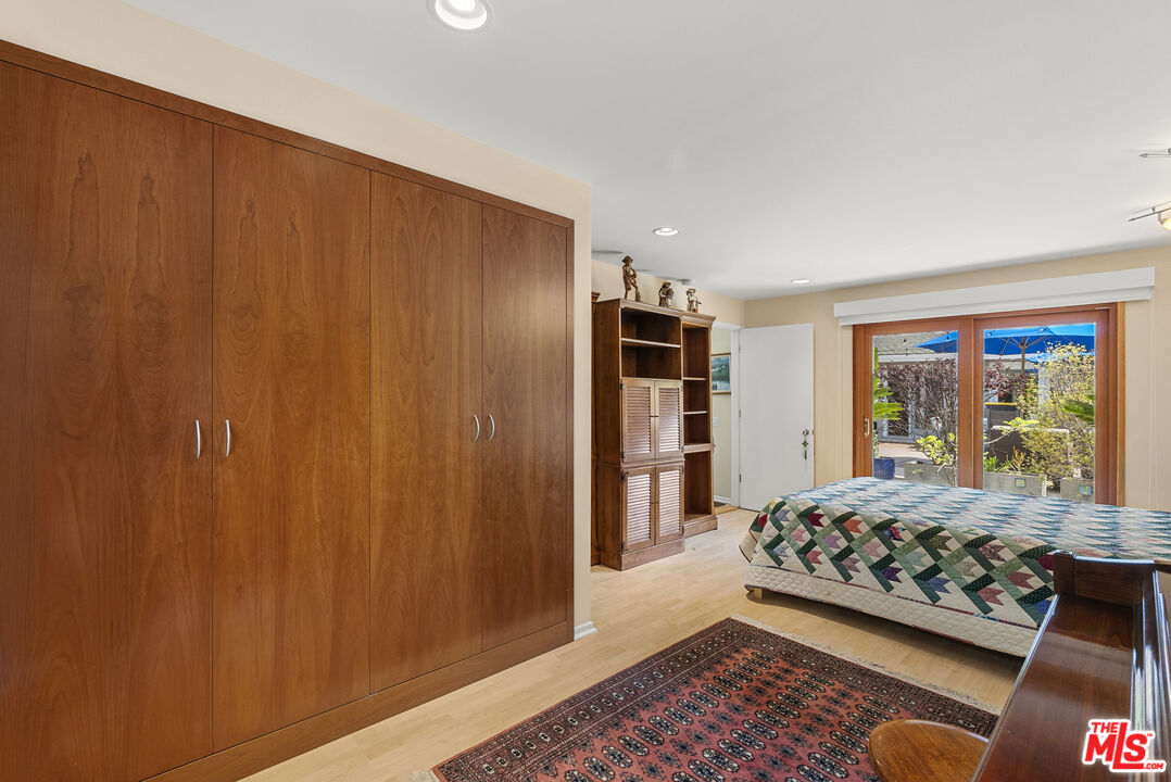748 24th St, Santa Monica