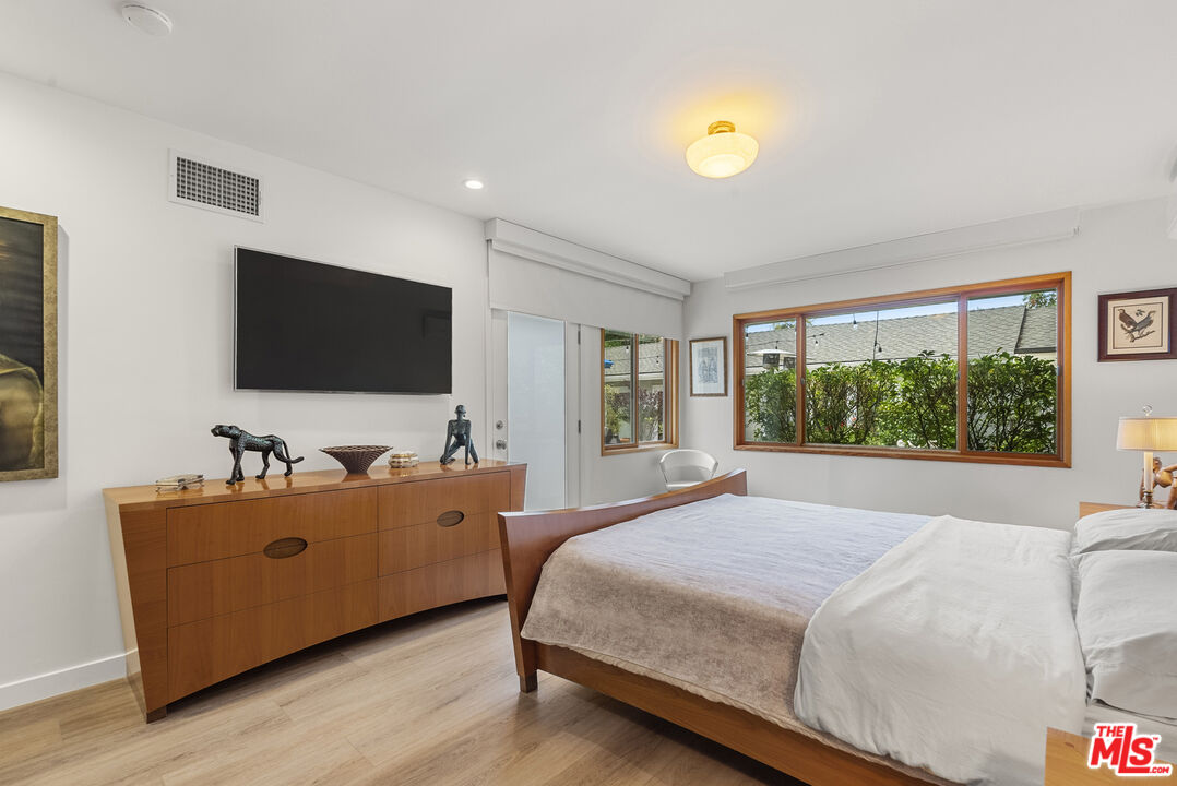 748 24th St, Santa Monica