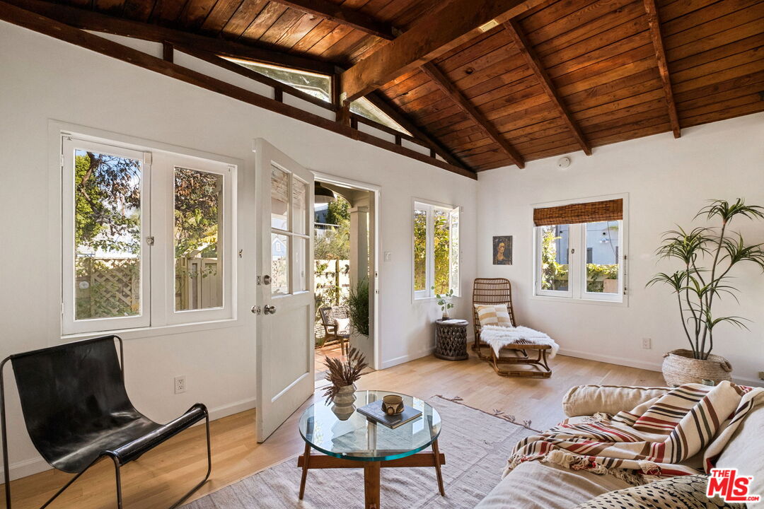532 Rialto Ave, Venice