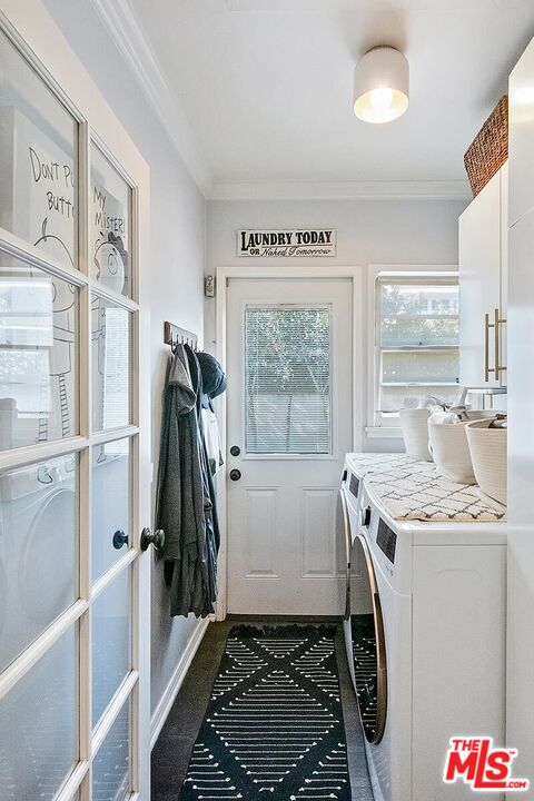 12449 Sarah St, Studio City