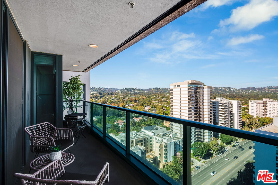 10490 Wilshire Blvd Unit: 1805
