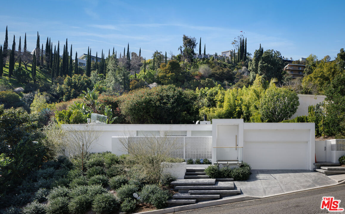 1479 Rising Glen Rd, Sunset Strip