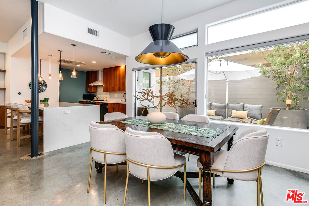 1814 12th St Unit: 2