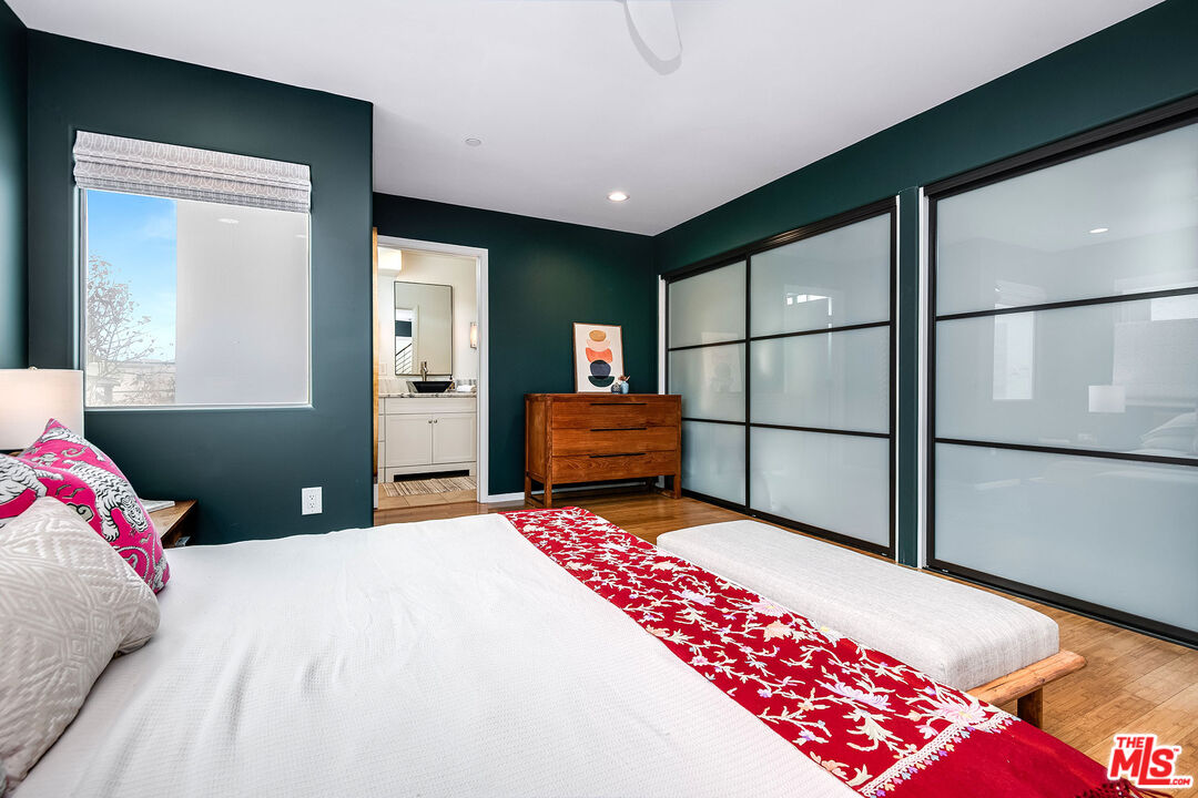 1814 12th St Unit: 2