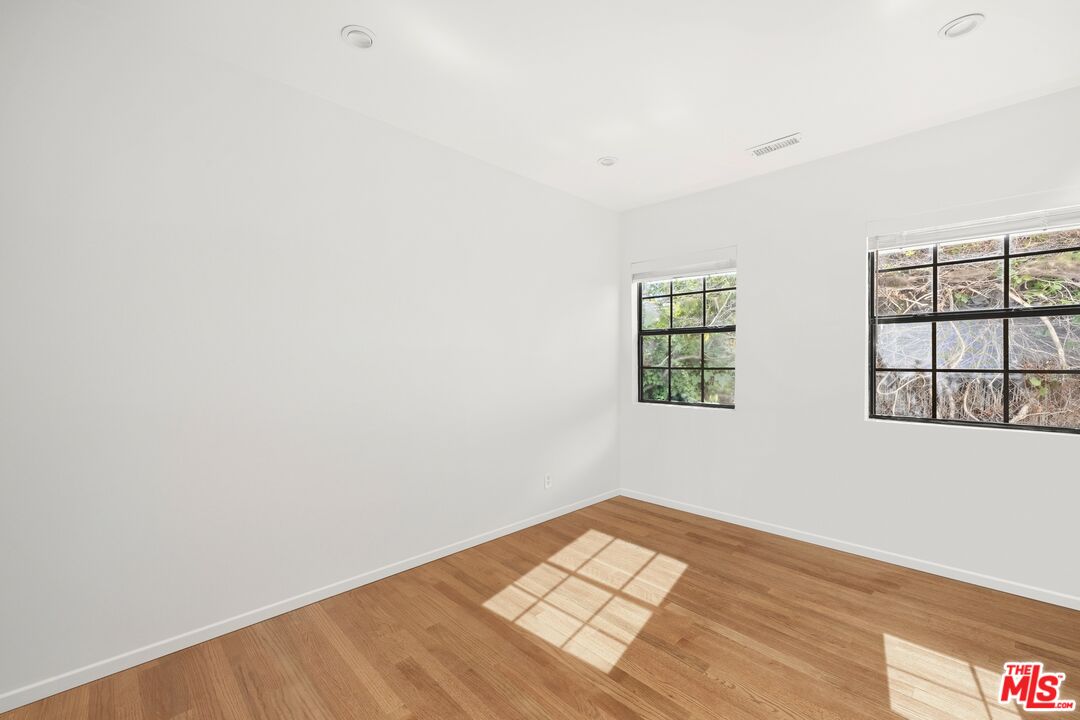 817 Radcliffe Ave, Pacific Palisades