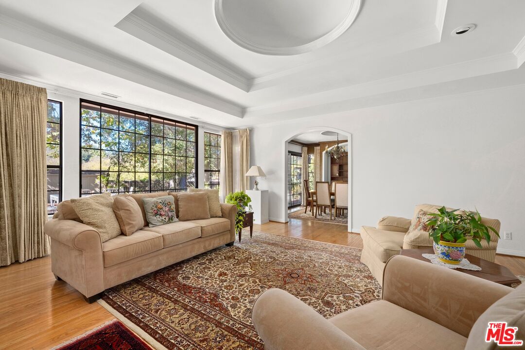 817 Radcliffe Ave, Pacific Palisades