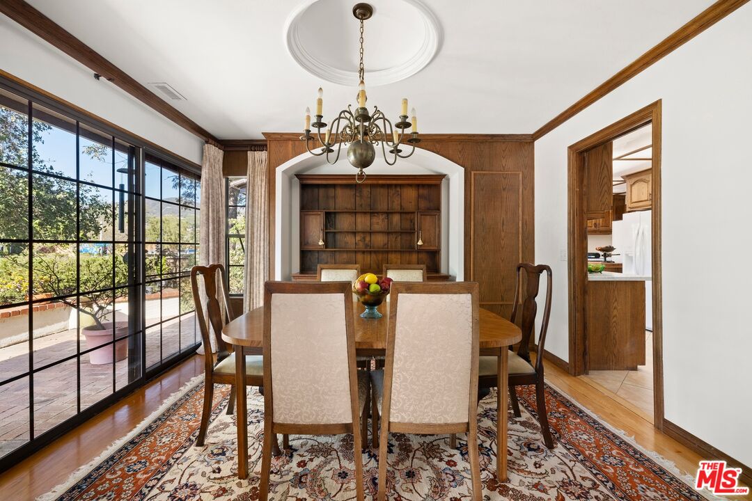 817 Radcliffe Ave, Pacific Palisades