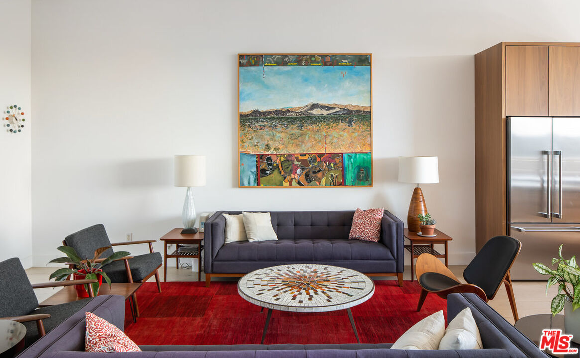1346 Westerly Ter, Silver Lake
