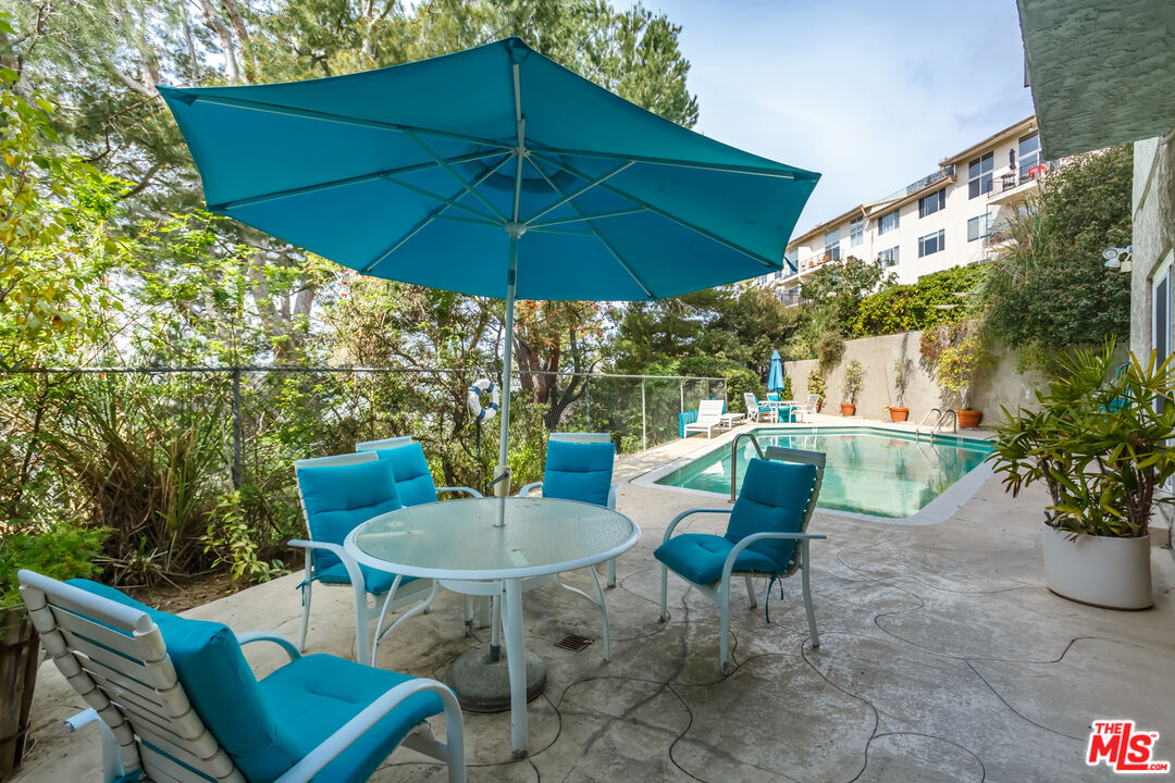 2345 Roscomare Rd Unit: 404, Bel Air
