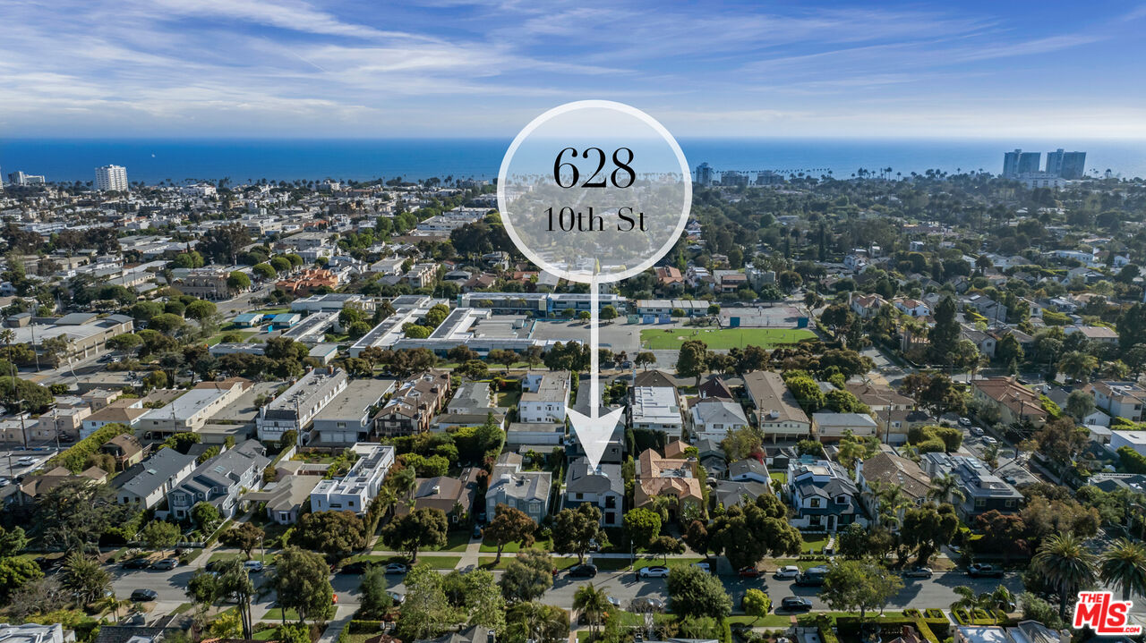 628 10th St, Santa Monica