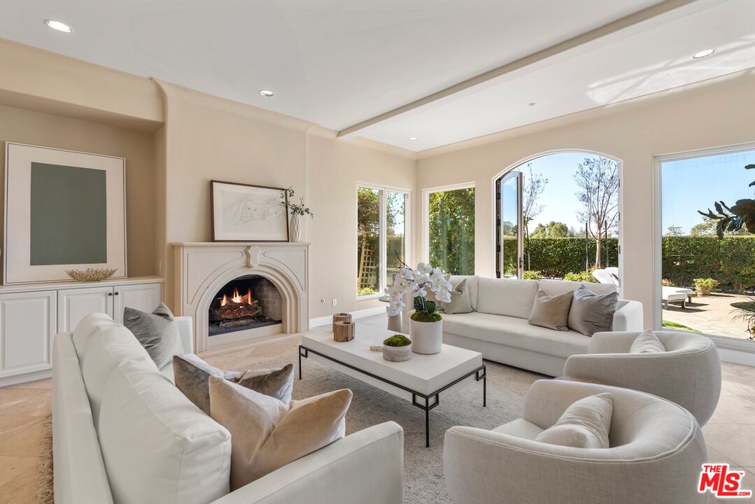3011 N Beverly Glen Cir, Bel Air