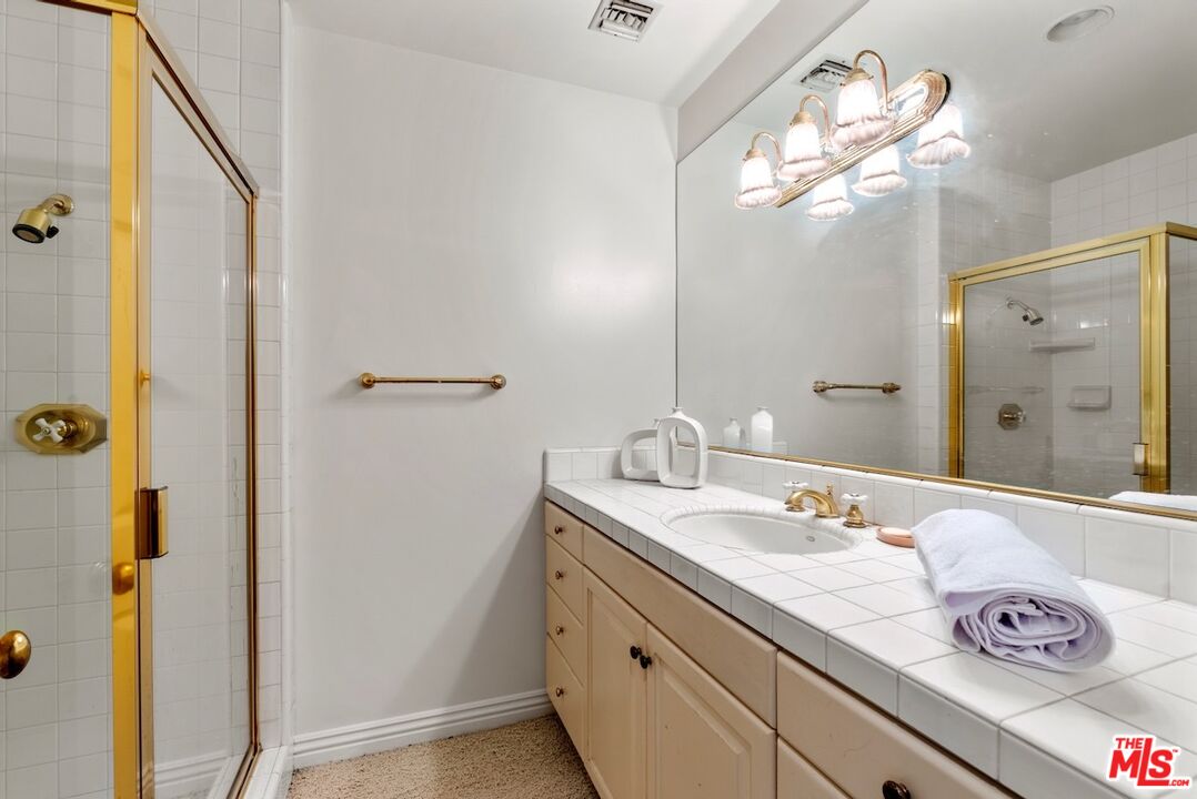 3011 N Beverly Glen Cir, Bel Air