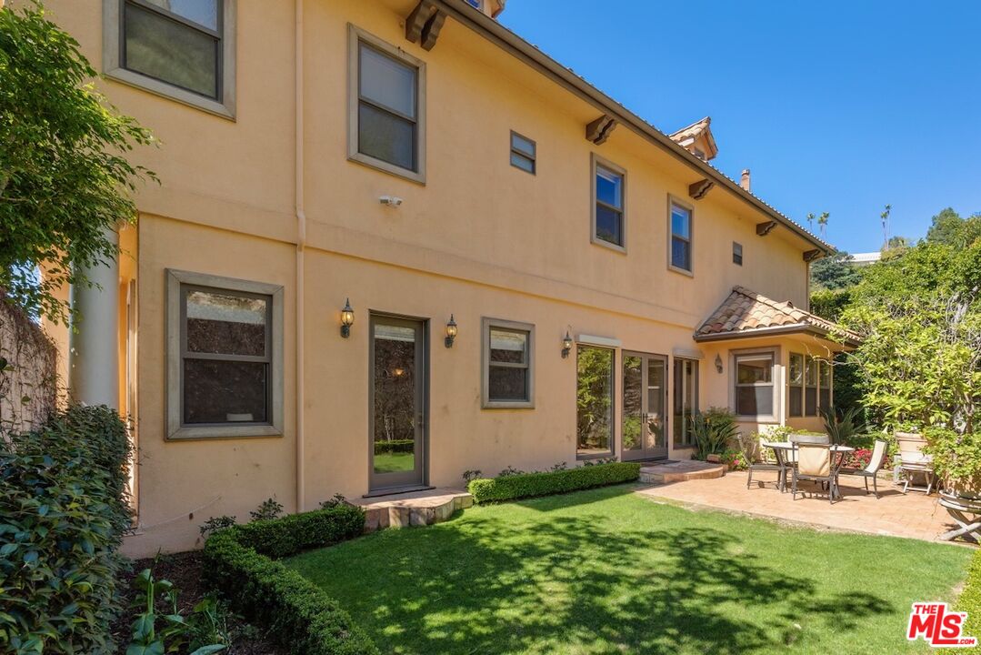 3011 N Beverly Glen Cir, Bel Air