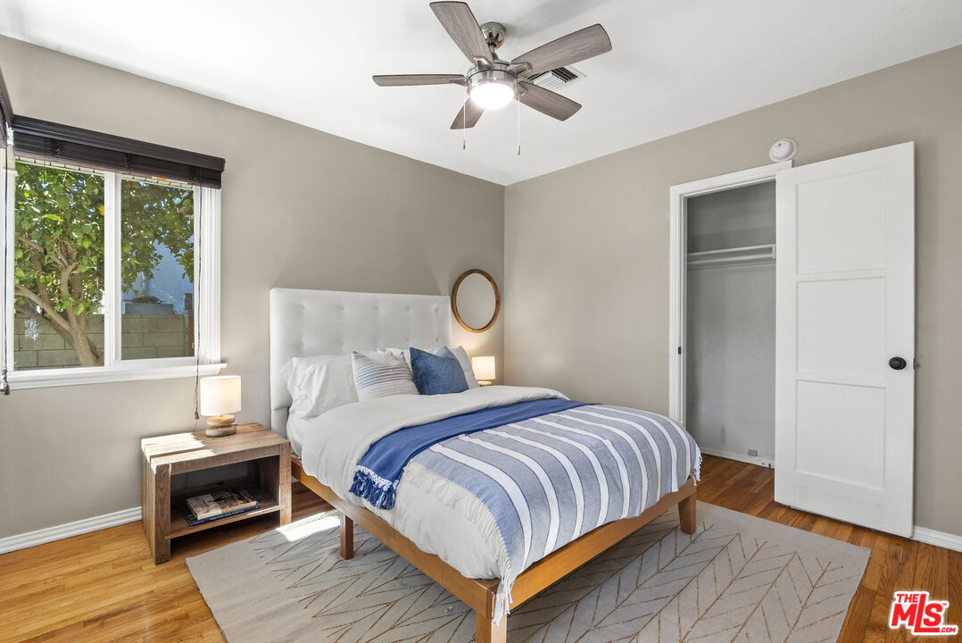 15010 Bassett St, Van Nuys