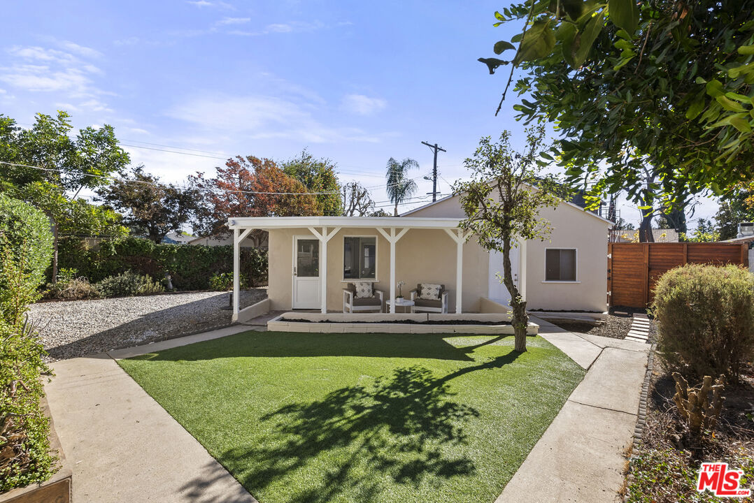 15010 Bassett St, Van Nuys