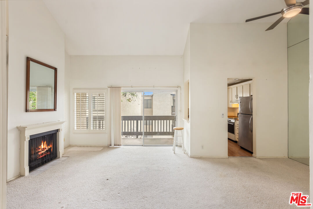5302 Summertime Ln, Culver City