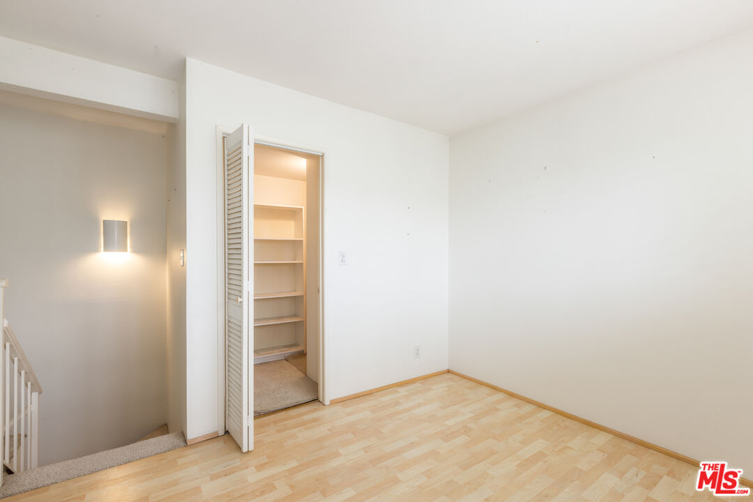 5302 Summertime Ln, Culver City