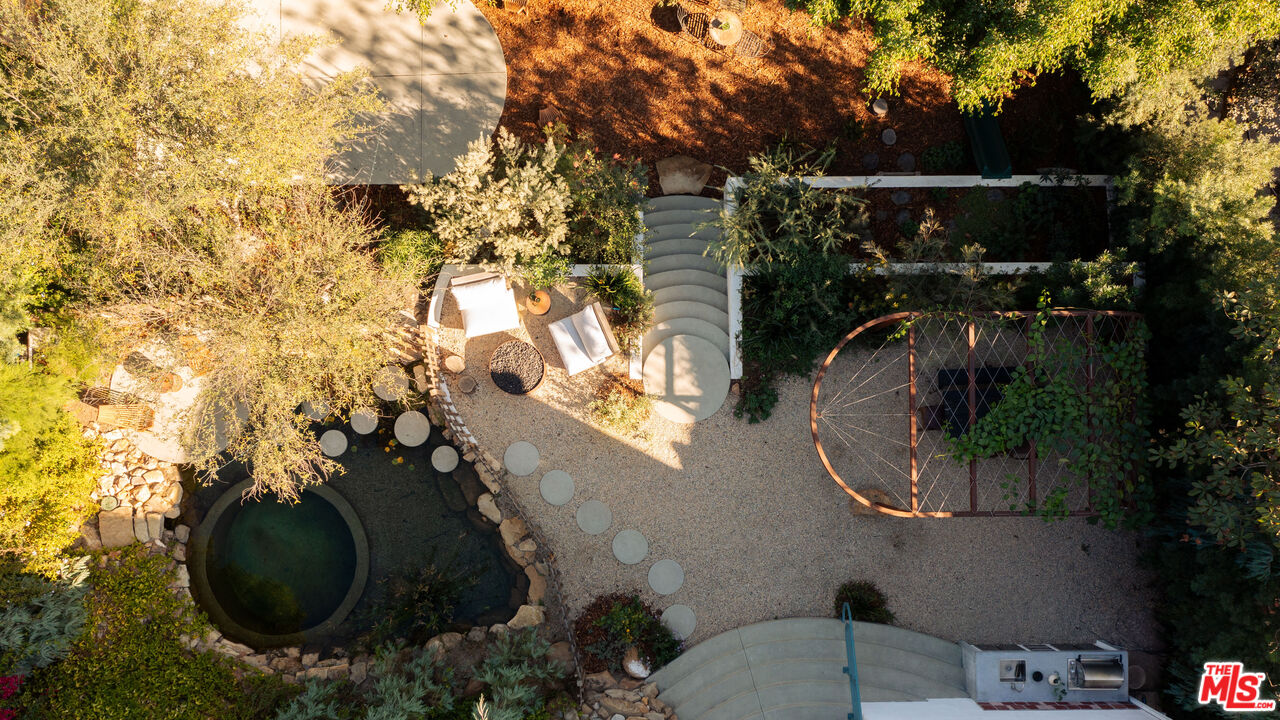 2226 Moreno Dr, Silver Lake