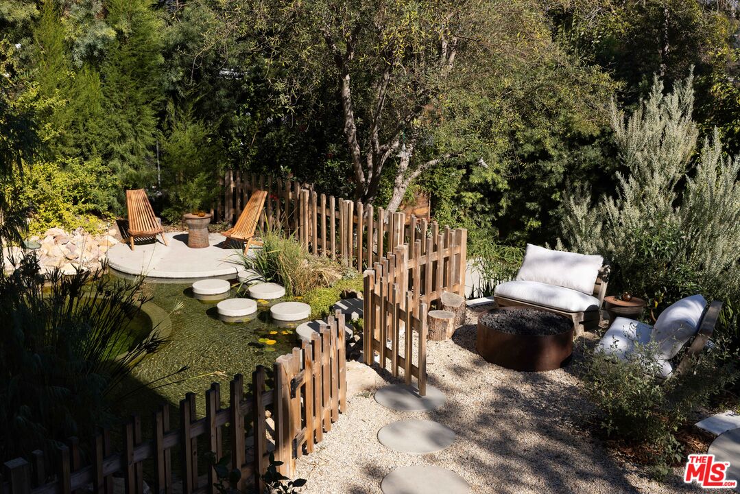 2226 Moreno Dr, Silver Lake