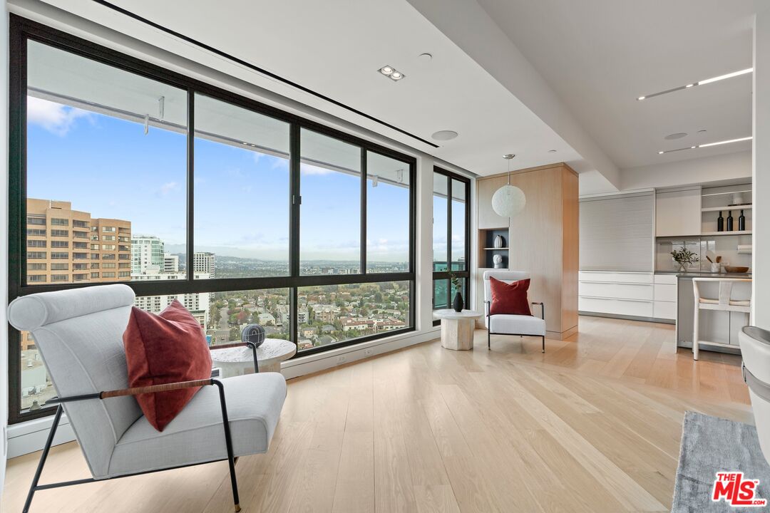 10490 Wilshire Blvd Unit: 2104, Westwood