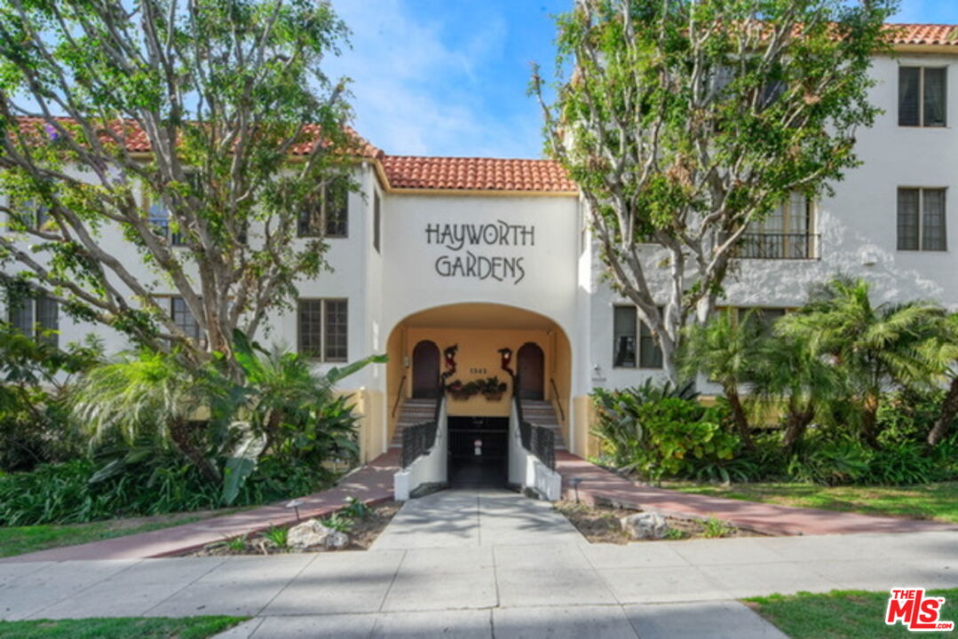 1345 N Hayworth Ave Unit: 201, West Hollywood