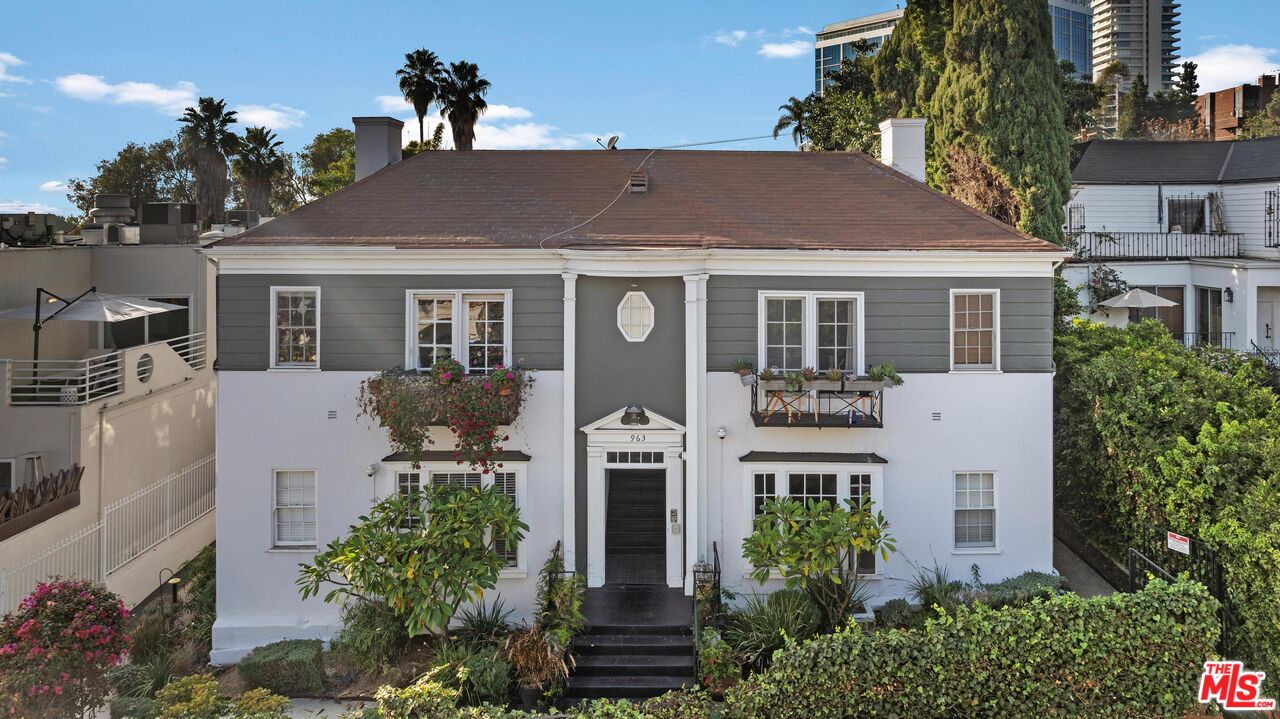 963 N Doheny Dr Unit: 3/4, West Hollywood