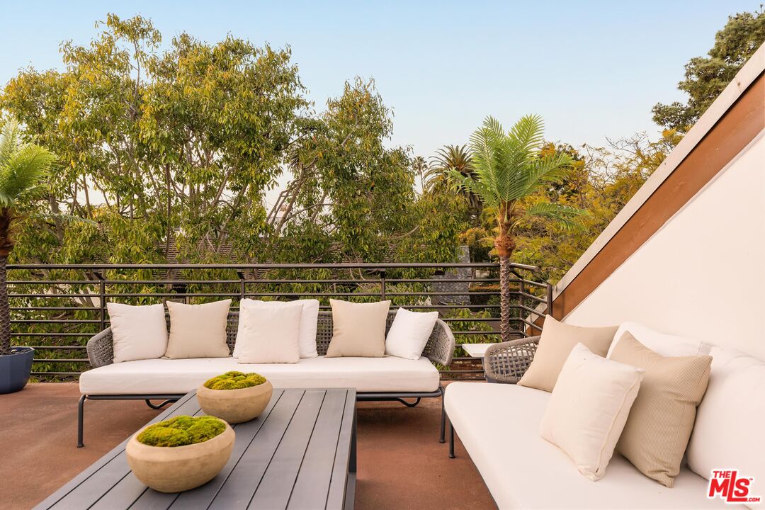 222 14th St, Santa Monica