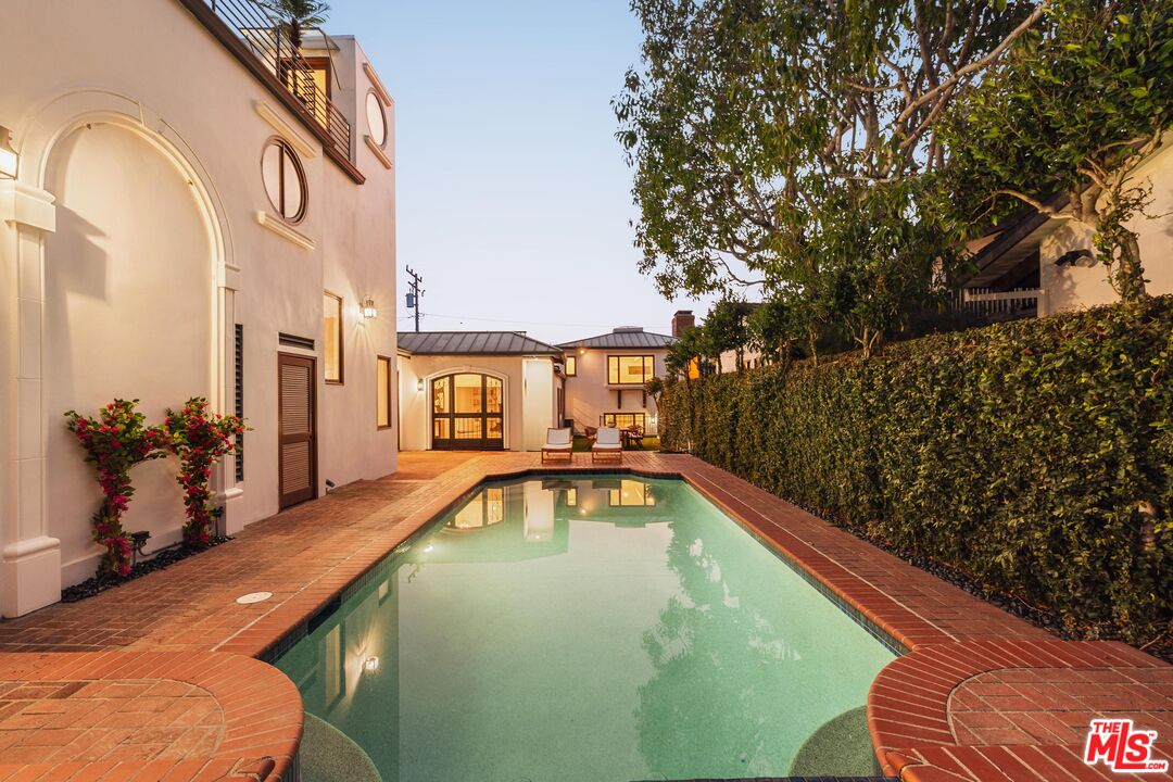 222 14th St, Santa Monica