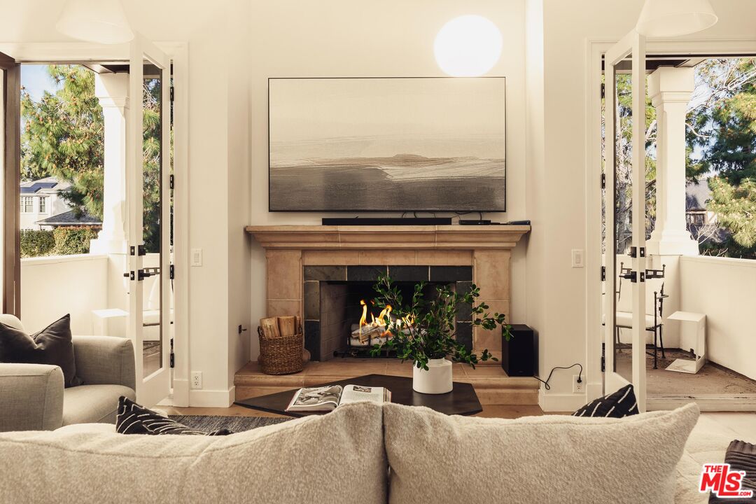 222 14th St, Santa Monica