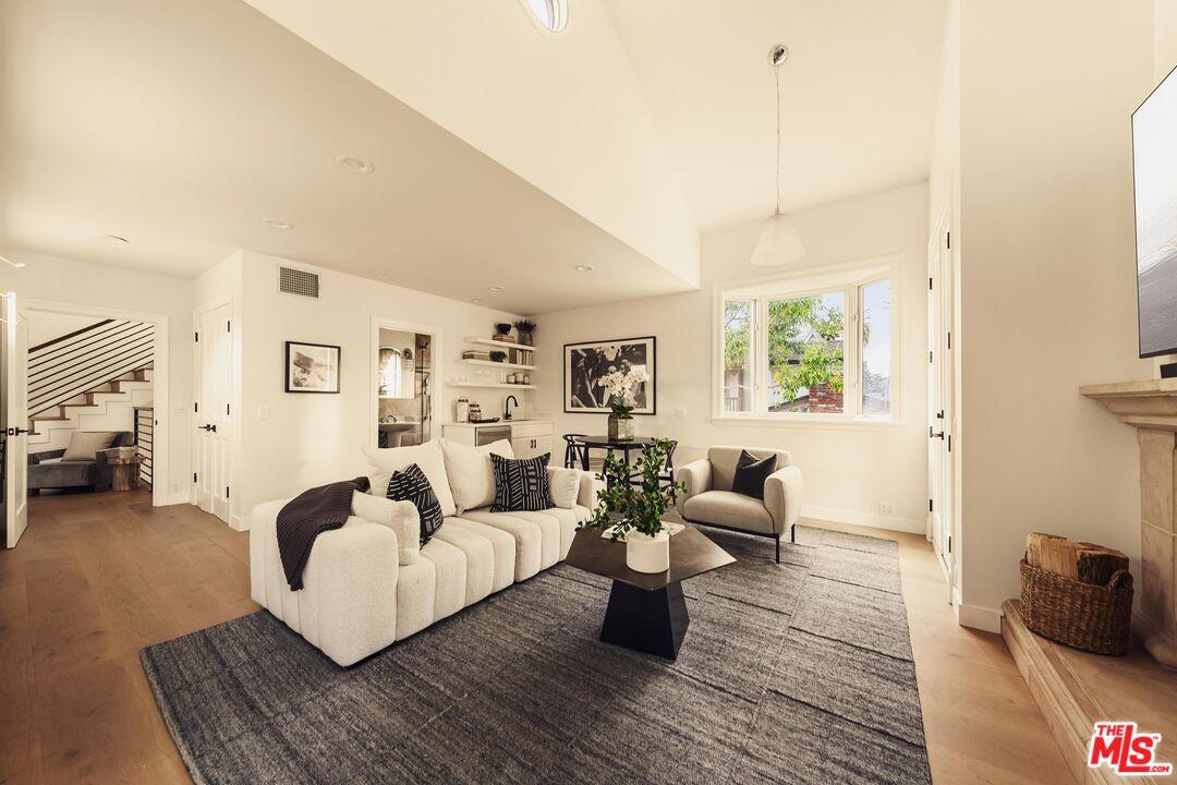 222 14th St, Santa Monica