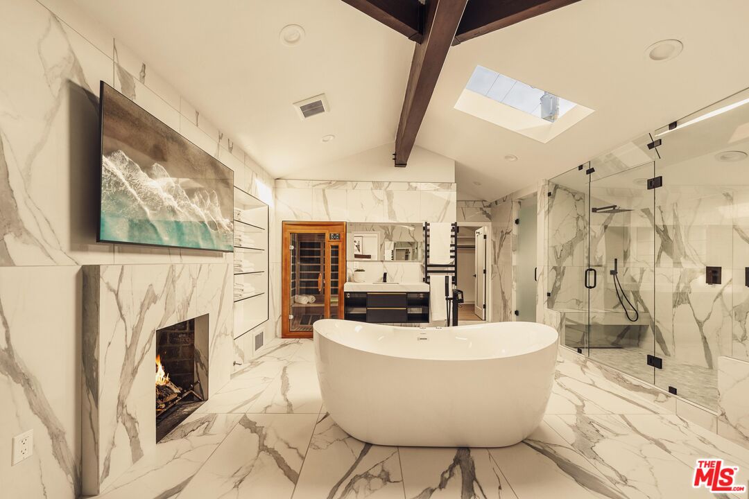 222 14th St, Santa Monica