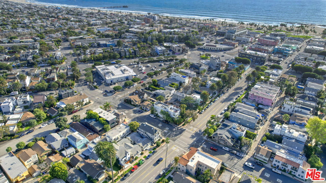 312 Market St, Venice