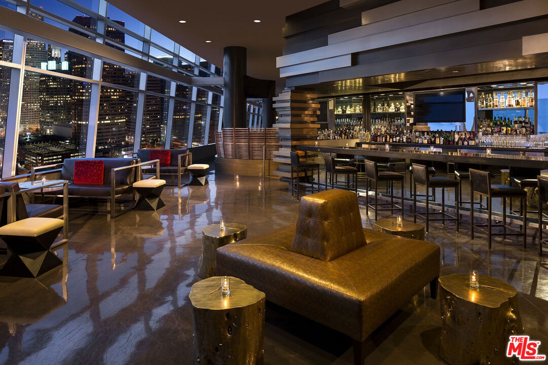 900 W Olympic Blvd Unit: 44D, DTLA