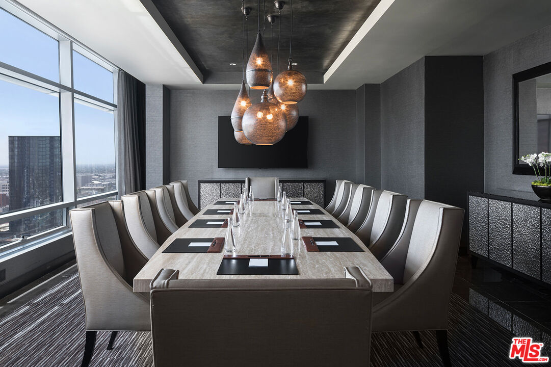 900 W Olympic Blvd Unit: 44D, DTLA