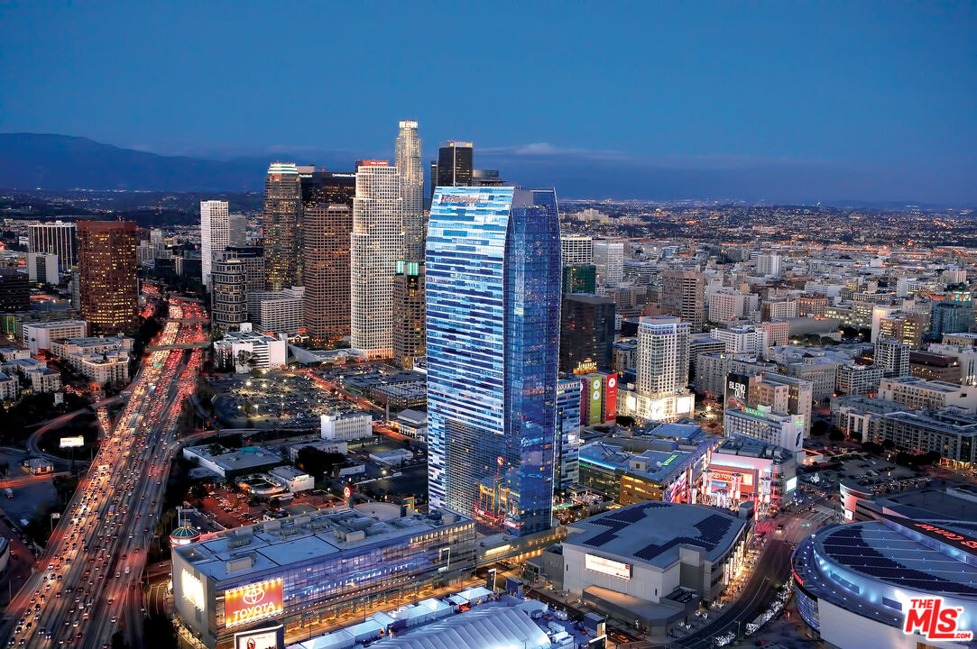 900 W Olympic Blvd Unit: 44D, DTLA