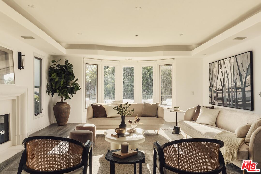 633 12th St, Santa Monica