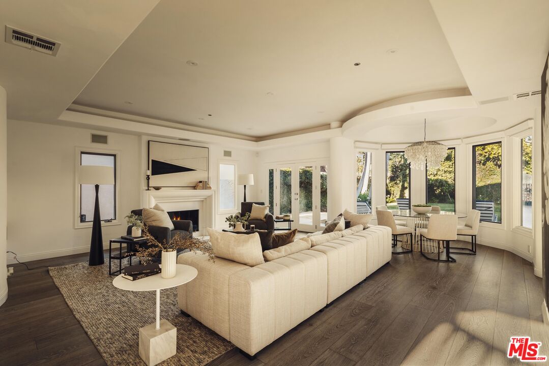 633 12th St, Santa Monica