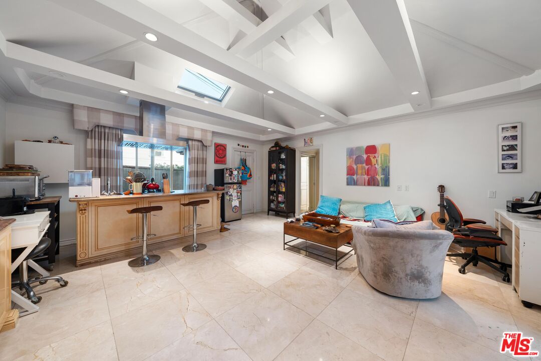 720 San Vicente Blvd, Santa Monica