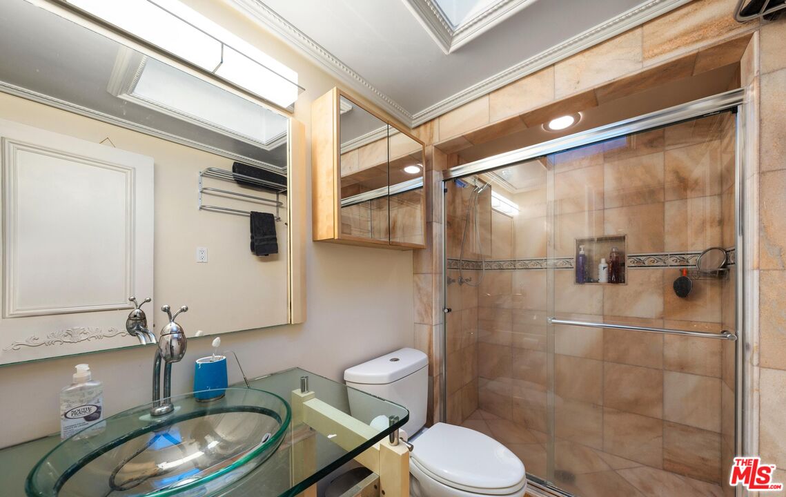 720 San Vicente Blvd, Santa Monica