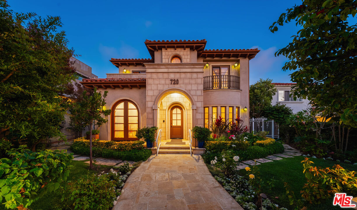 720 San Vicente Blvd, Santa Monica