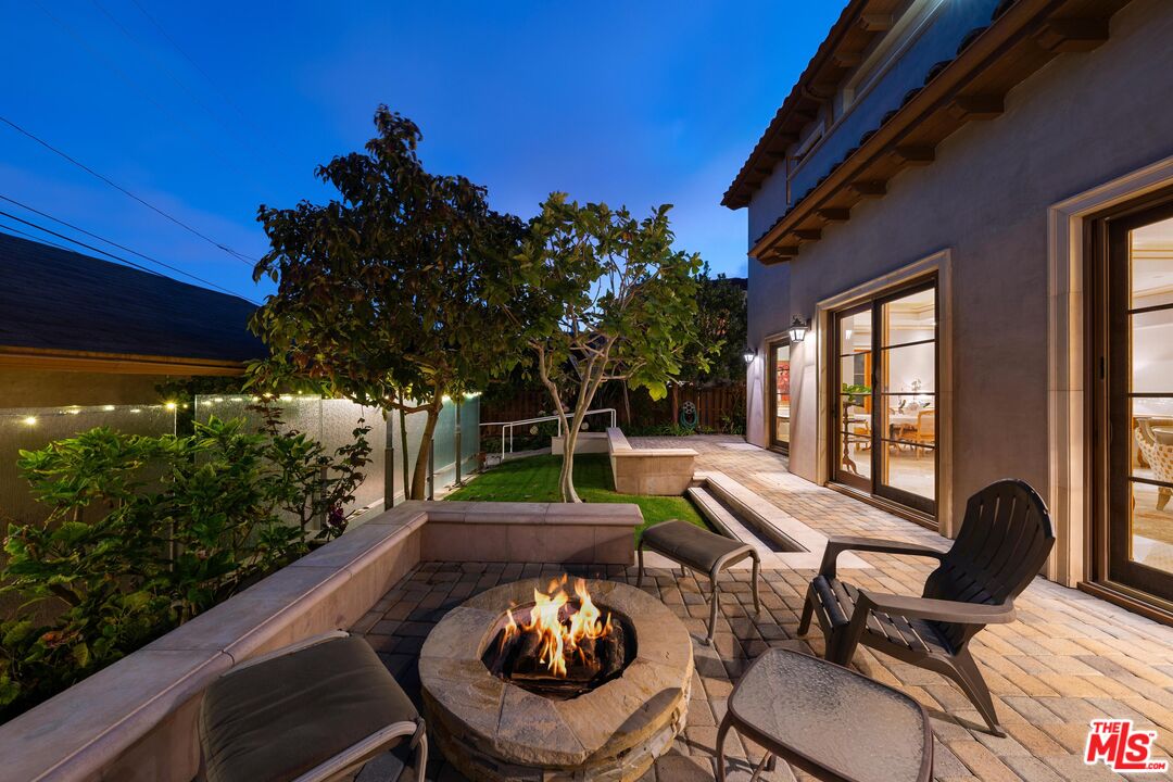720 San Vicente Blvd, Santa Monica