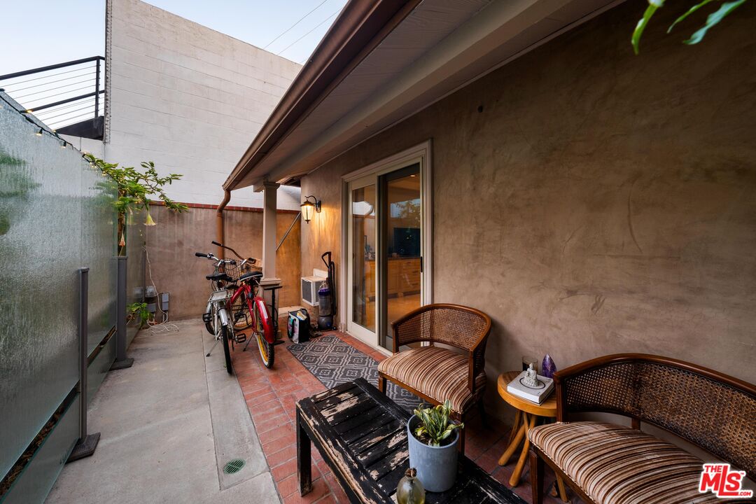 720 San Vicente Blvd, Santa Monica