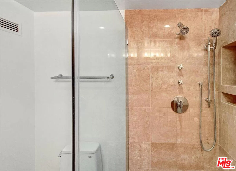 1155 N La Cienega Blvd Unit: 614