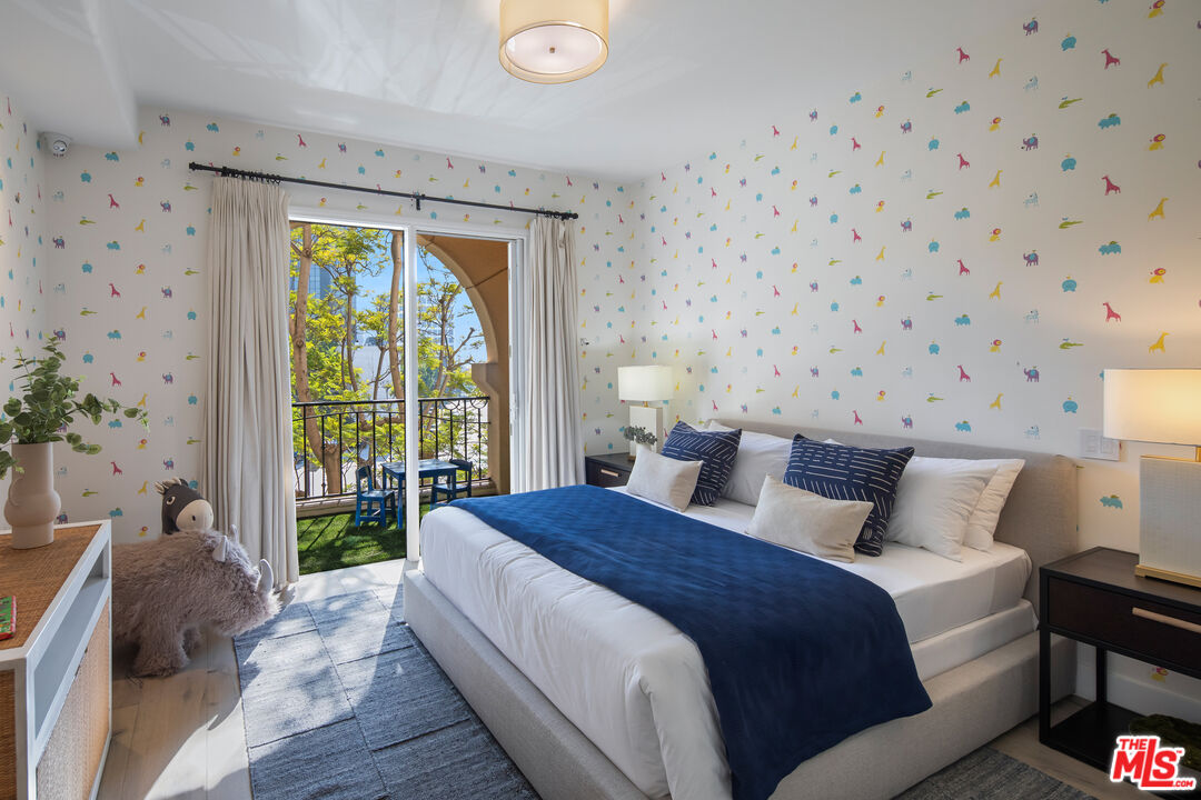 11500 San Vicente Blvd Unit: 221, Brentwood