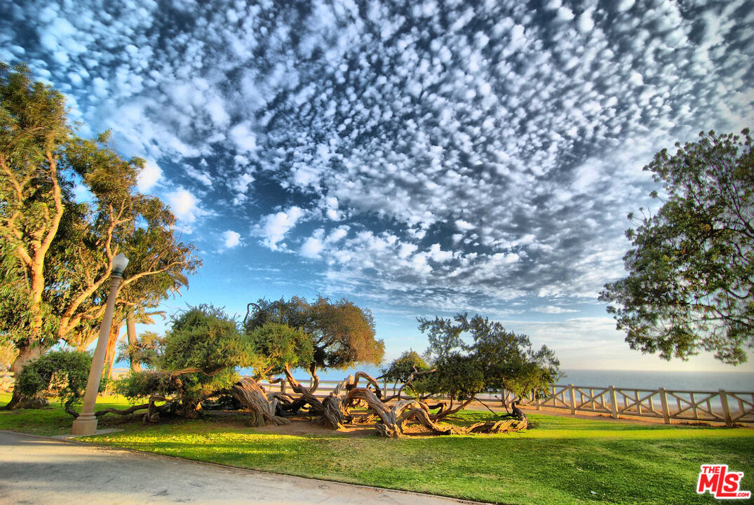 201 Ocean Ave Unit: 504B