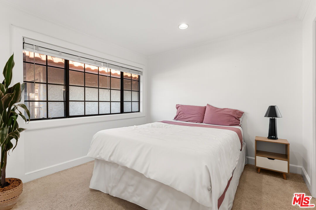 11127 La Maida St Unit: 3, North Hollywood